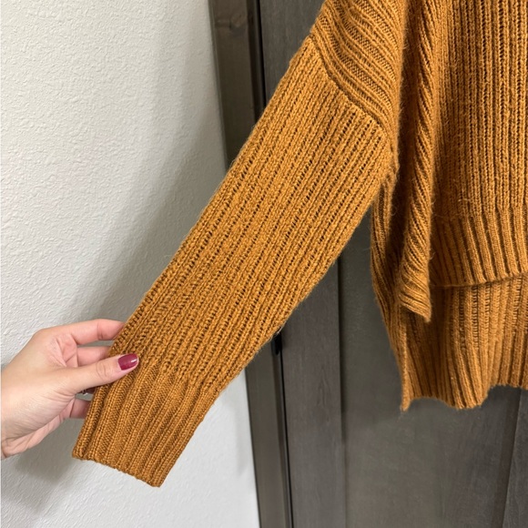 FAVLUX Mustard Sweater - Picture 5 of 7